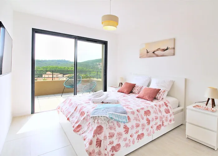 Pietra 300m De La De Favone Piscine Privee Chauffee 孔卡