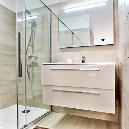 Pietra 300m De La De Favone Piscine Privee Chauffee Villa